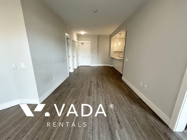 Montrose Square in Central POCO - 2 Bedroom Apartment For Rent in Port Coquitlam at 4420 - 2180 Kelly Avenue, Port Coquitlam, BC, V3C 0L1