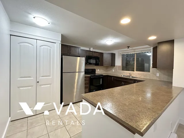 Albion - 2 Bedroom Basement For Rent in Maple Ridge at B - 24513 Kimola Drive, Maple Ridge, BC, V2W 0B9