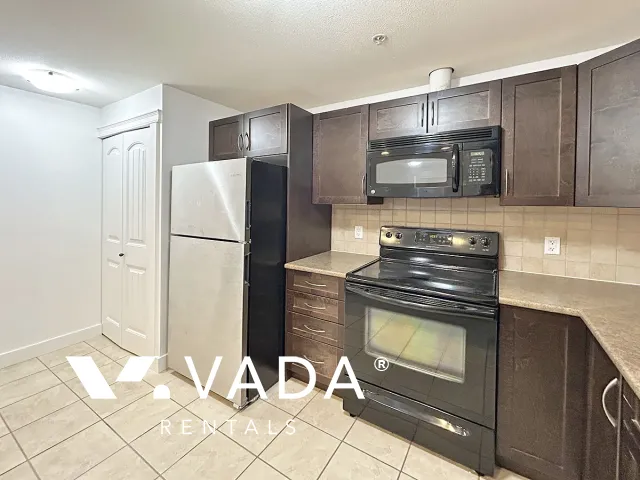 Albion - 2 Bedroom Basement For Rent in Maple Ridge at B - 24513 Kimola Drive, Maple Ridge, BC, V2W 0B9