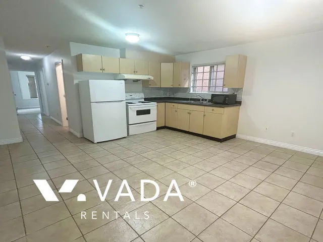 Victoria Fraserview - 2 Bedroom Garden Suite For Rent in Vancouver at 1885B East 55th Avenue, Vancouver, BC, V5P 1Z8