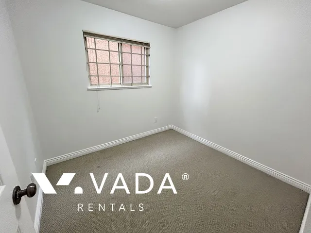 Victoria Fraserview - 2 Bedroom Garden Suite For Rent in Vancouver at 1885B East 55th Avenue, Vancouver, BC, V5P 1Z8