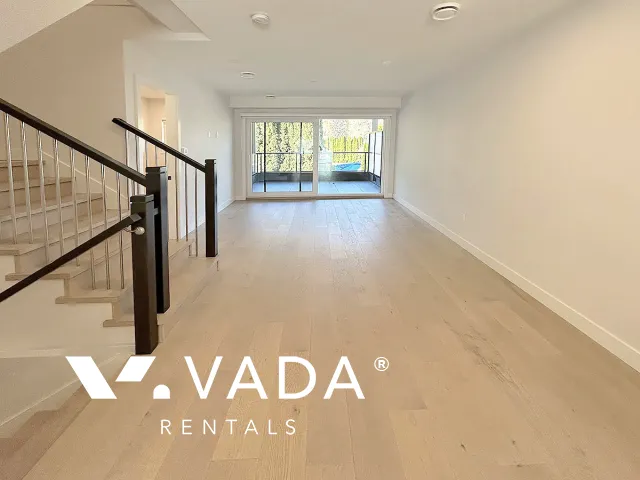 Brackendale - 3 Bedroom Townhouse For Rent in Squamish at 41813 Hope Road, Squamish, BC, V0N 1H0