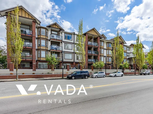 Paddington Station in Langley City - 1 Bedroom Apartment For Rent in Langley at 237 - 5660 201A Street, Langley, BC, V3A 0B4