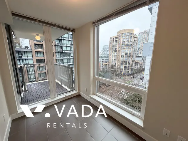 Donovan in Yaletown - 2 Bedroom Apartment For Rent in Vancouver at 809 - 1055 Richards Street, Vancouver, BC, V6B 0C2