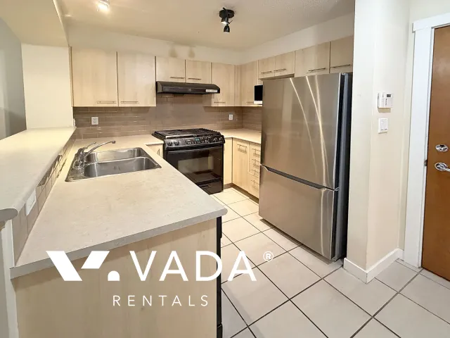 Lions Park in Brighouse - 1 Bedroom Apartment For Rent in Richmond at 3105 - 5119 Garden City Road, Richmond, BC, V6X 4H8