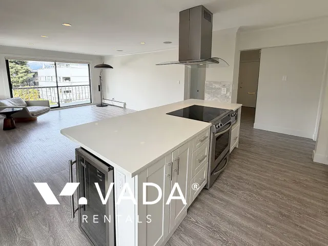 Bryanston Court in Kitsilano - 1 Bedroom Apartment For Rent in Vancouver at 303 - 2040 Cornwall Avenue, Vancouver, BC, V6J 1E1