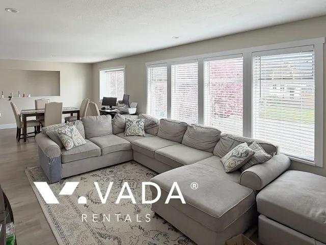 East Central - 3 Bedroom House (Upper Level) For Rent in Maple Ridge at 22471 Streng Avenue, Maple Ridge, BC, V2X 0B2