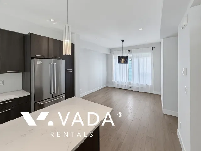 Soho in Grandview Heights - 3 Bedroom Townhouse For Rent in Surrey at 32 - 16337 23A Avenue, Surrey, BC, V3Z 0S3