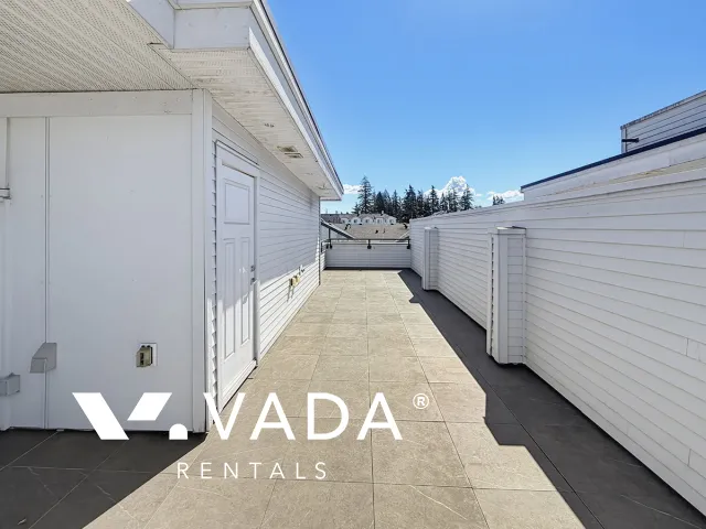 Soho in Grandview Heights - 3 Bedroom Townhouse For Rent in Surrey at 32 - 16337 23A Avenue, Surrey, BC, V3Z 0S3