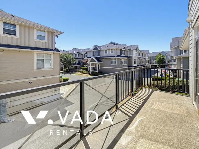 Uptown Clayton ll in East Clayton - 4 Bedroom Townhouse For Rent in Surrey at 84 - 19525 73 Avenue, Surrey, BC, V4N 3E8