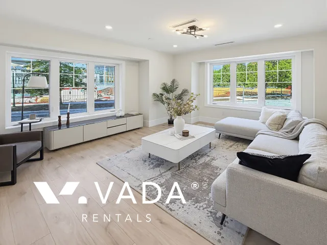 Marpole - 3 Bedroom House (Upper Level) For Rent in Vancouver at 7815 Shaughnessy Street, Vancouver, BC, V6P 3X7