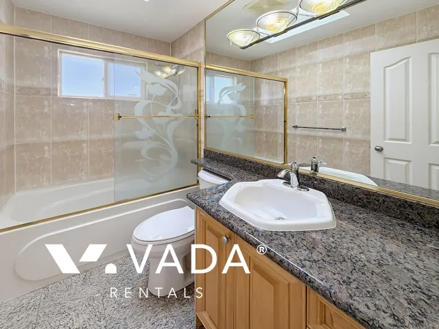 Marpole - 3 Bedroom Duplex For Rent in Vancouver at 8490 Hudson Street, Vancouver, BC, V6P 4M4