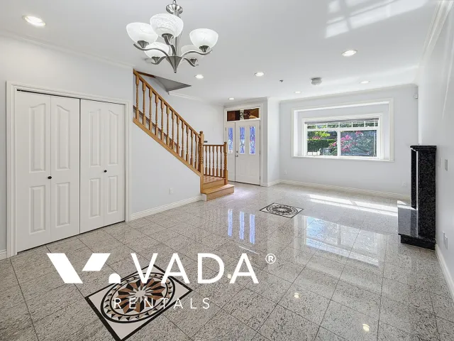 Marpole - 3 Bedroom Duplex For Rent in Vancouver at 8490 Hudson Street, Vancouver, BC, V6P 4M4