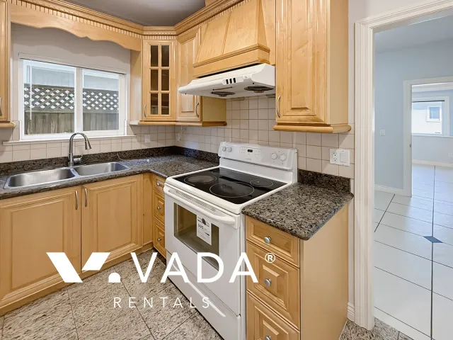Marpole - 3 Bedroom Duplex For Rent in Vancouver at 8490 Hudson Street, Vancouver, BC, V6P 4M4