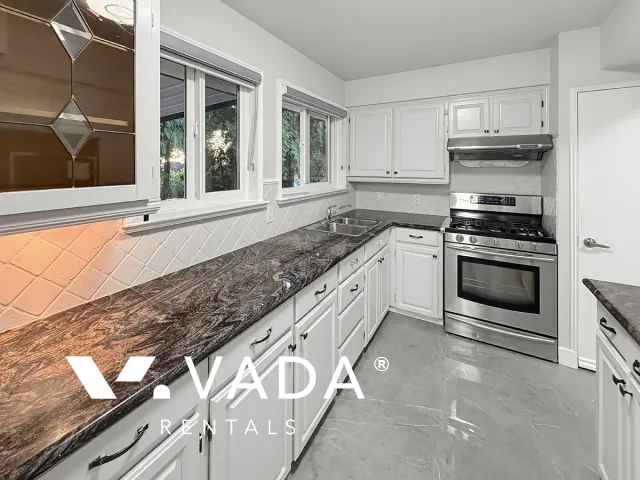 Bolivar Heights - 3 Bedroom House (Upper Level) For Rent in Surrey at 11327 - 138th Street, Surrey, BC, V3R 3C9