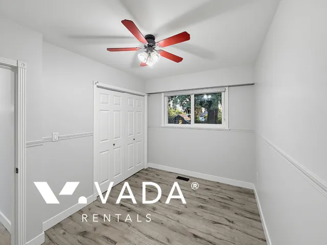 Bolivar Heights - 3 Bedroom House (Upper Level) For Rent in Surrey at 11327 - 138th Street, Surrey, BC, V3R 3C9