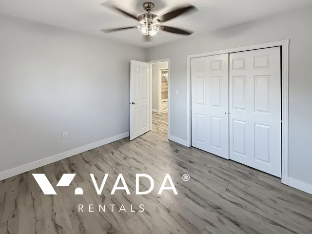 Bolivar Heights - 3 Bedroom House (Upper Level) For Rent in Surrey at 11327 - 138th Street, Surrey, BC, V3R 3C9