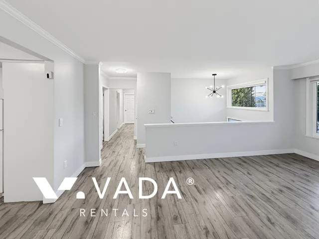 Bolivar Heights - 3 Bedroom House (Upper Level) For Rent in Surrey at 11327 - 138th Street, Surrey, BC, V3R 3C9
