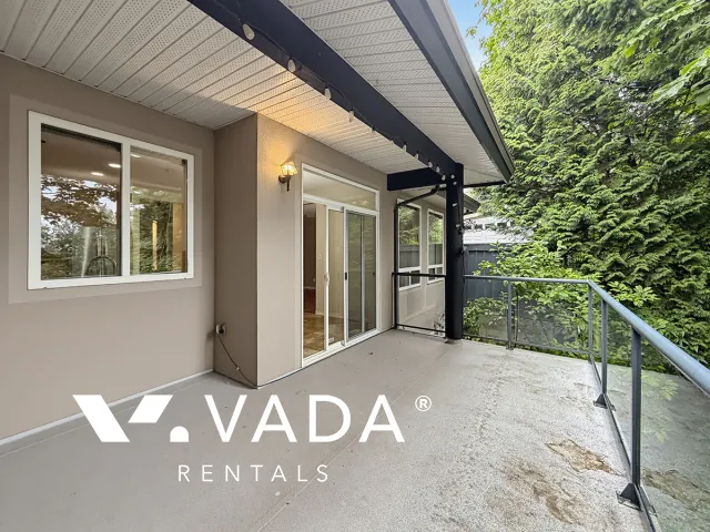 Citadel Pointe in Citadel - 3 Bedroom Townhouse For Rent in Port Coquitlam at 55 - 678 Citadel Drive, Port Coquitlam, BC, V3C 6M7