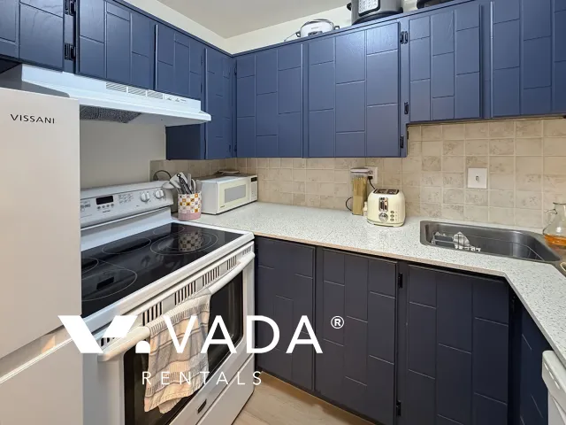Casa Del Ray in Uptown - 1 Bedroom Apartment For Rent in New Westminster at 201 - 721 Hamilton Street, New Westminster, BC, V3M 2M7