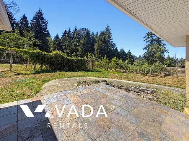 Hazelmere in South Surrey - 3 Bedroom House (Upper Level) For Rent in Surrey at 19506 3A Avenue, Surrey, BC, V3Z 9S9