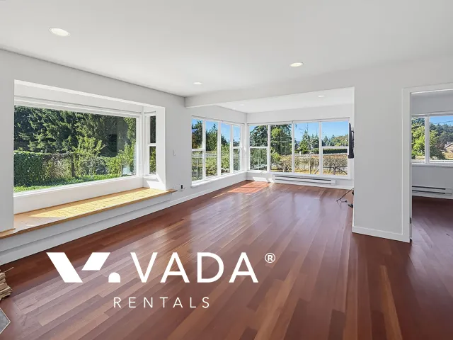 Hazelmere in South Surrey - 3 Bedroom House (Upper Level) For Rent in Surrey at 19506 3A Avenue, Surrey, BC, V3Z 9S9