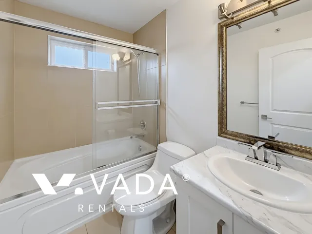 Marpole - 2 Bedroom Laneway House For Rent in Vancouver at 172 East 60th Avenue, Vancouver, BC, V5X 1Z6