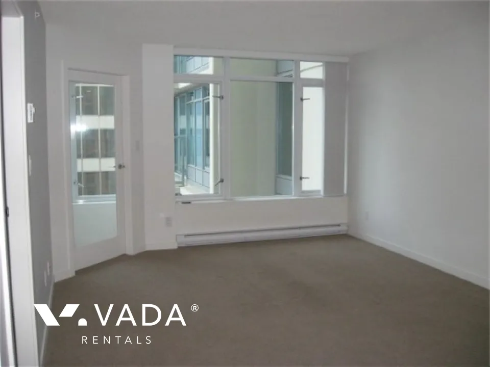 Hudson in Downtown - 1 Bedroom Apartment For Rent in Vancouver at 2604 - 610 Granville Street, Vancouver, BC