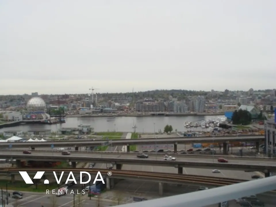 Firenze in Downtown - 1 Bedroom Apartment For Rent in Vancouver at 1801 - 58 Keefer Street, Vancouver, BC