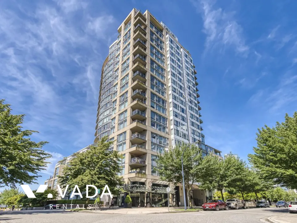Columbus in Yaletown - 2 Bedroom Apartment For Rent in Vancouver at 2203 - 1383 Marinaside Crescent, Vancouver, BC