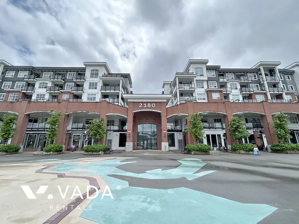 Montrose Square in Central POCO - 1 Bedroom Apartment For Rent in Port Coquitlam at 4510 - 2180 Kelly Avenue, Port Coquitlam, BC, V3W 3P3