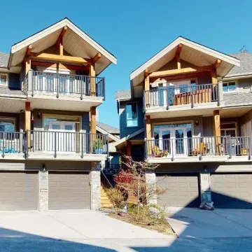 Building - Arbourwoods in Squamish, BC at 39758 Government Road