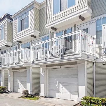 Building - London Mews in Richmond, BC at 6331 No 1 Road