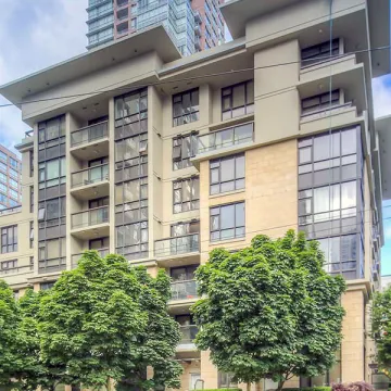 Building - Mode in Vancouver, BC at 538 Smithe Street