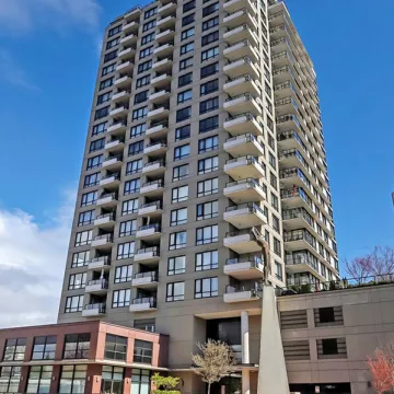 Building - The Q in New Westminster, BC at 1 Renaissance Square