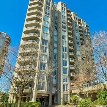 Building - Anchor Pointe in New Westminster, BC at 1135 Quayside Drive