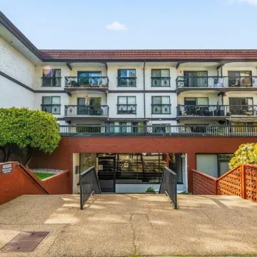 Building - Casa Del Rey in New Westminster, BC at 721 Hamilton Street