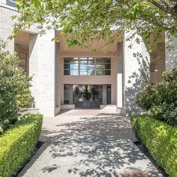 Building - Heritage Grand in Port Moody, BC at 301 Maude Road