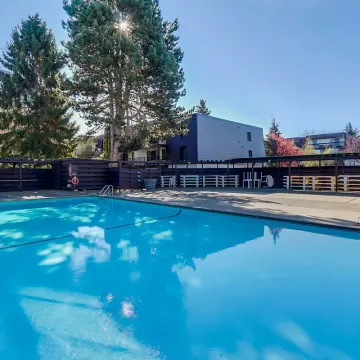 Building - Apple Greene in Richmond, BC at 8860 No 1 Road