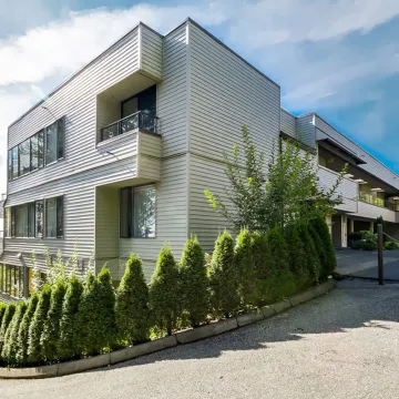 Building - Panorama Gardens in West Vancouver, BC at 2250 Folkstone Way