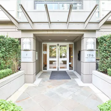 Building - The Compton in Vancouver, BC at 1316 West 11th Avenue