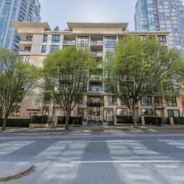 Building - Mode in Vancouver, BC at 538 Smithe Street