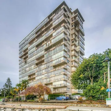Building - Seastrand in West Vancouver, BC at 150 24th Street