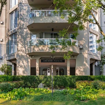 Building - Anchor Pointe in New Westminster, BC at 1135 Quayside Drive