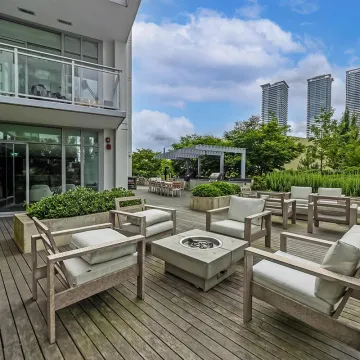 Building - Lumina Alpha in Burnaby, BC at 2288 Alpha Avenue