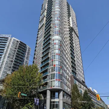 TV Towers in Downtown - 2 Bedroom Apartment For Rent in Vancouver 702 - 233 Robson Street, Vancouver, BC, V6B 0E8