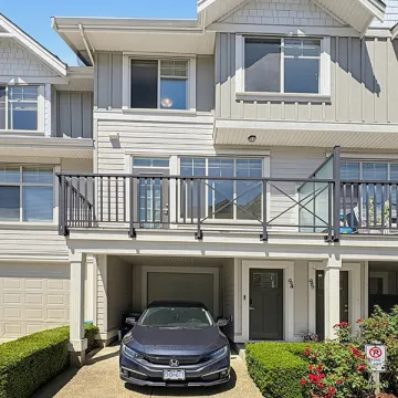 Uptown Clayton ll in East Clayton - 4 Bedroom Townhouse For Rent in Surrey 84 - 19525 73 Avenue, Surrey, BC, V4N 3E8