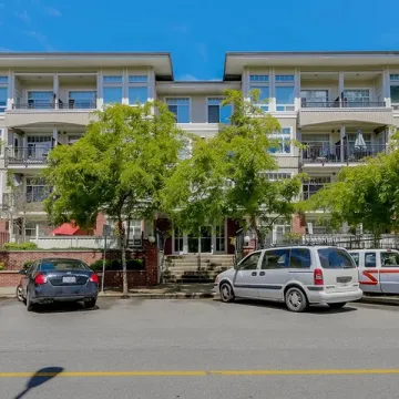 Edgewater in Central POCO - 2 Bedroom Apartment For Rent in Port Coquitlam 214 - 2353 Marpole Avenue, Port Coquitlam, BC, V3C 2A1