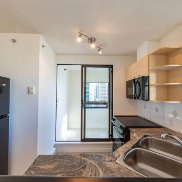 The Lions in Downtown - Studio For Rent in Vancouver 1510 - 1331 Alberni Street, Vancouver, BC, V6E 4S1