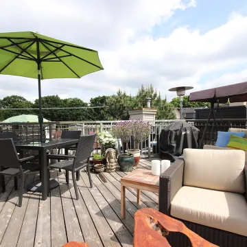 Taliesin in Kitsilano - 2 Bedroom Townhouse For Rent in Vancouver 41 - 2375 West Broadway, Vancouver, BC, V6K 2E6